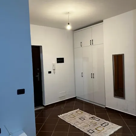 Iri Apartment *