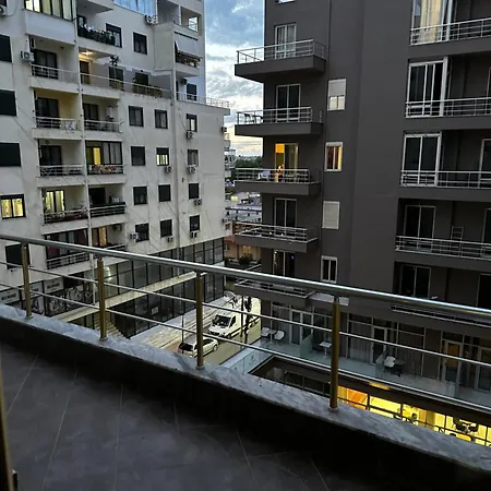 Iri Apartment